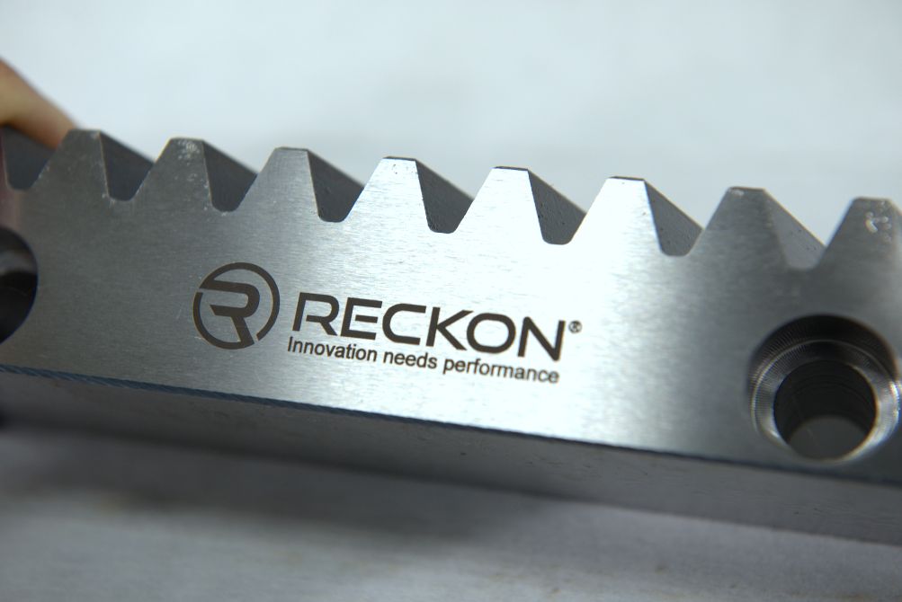 Image High-precision racks